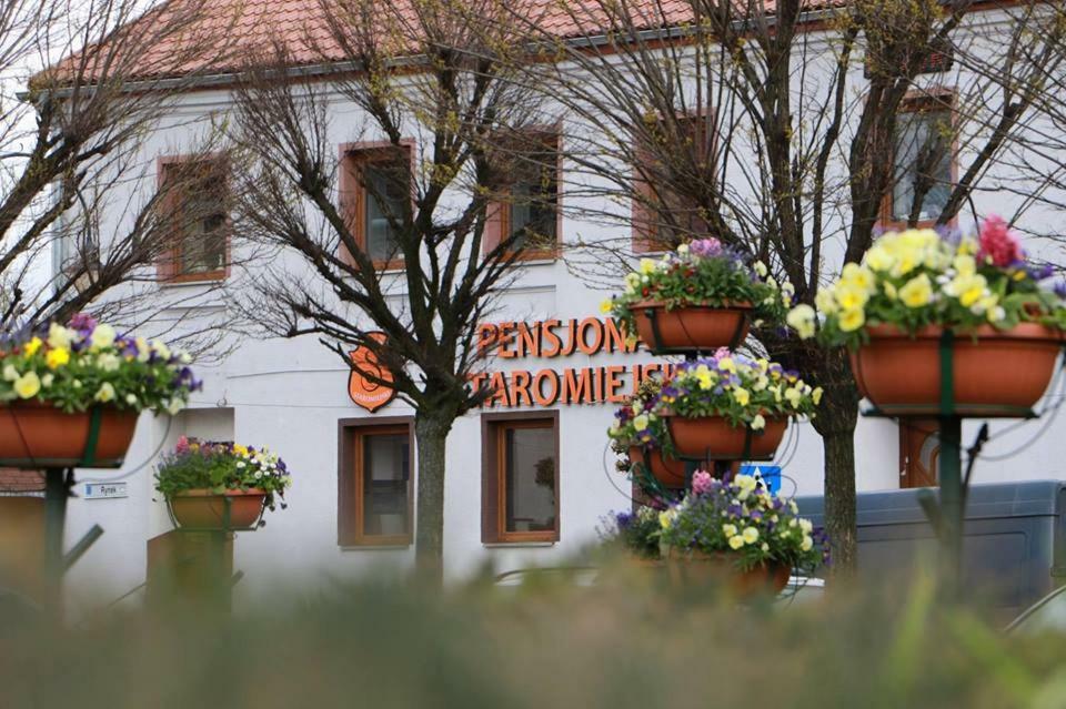 Pokoje Staromiejski Uniejow Exterior foto